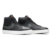 Load image into Gallery viewer, Nike SB &quot;Blazer Mid&quot; ISO // Black/White
